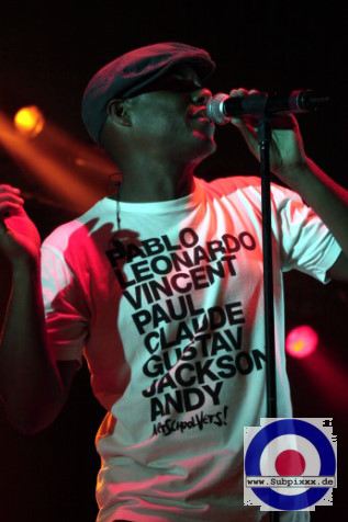 Dennis Lisk (D) 15. Chiemsee Reggae Festival - Übersee - Tent Stage 15. August 2009 (8).JPG